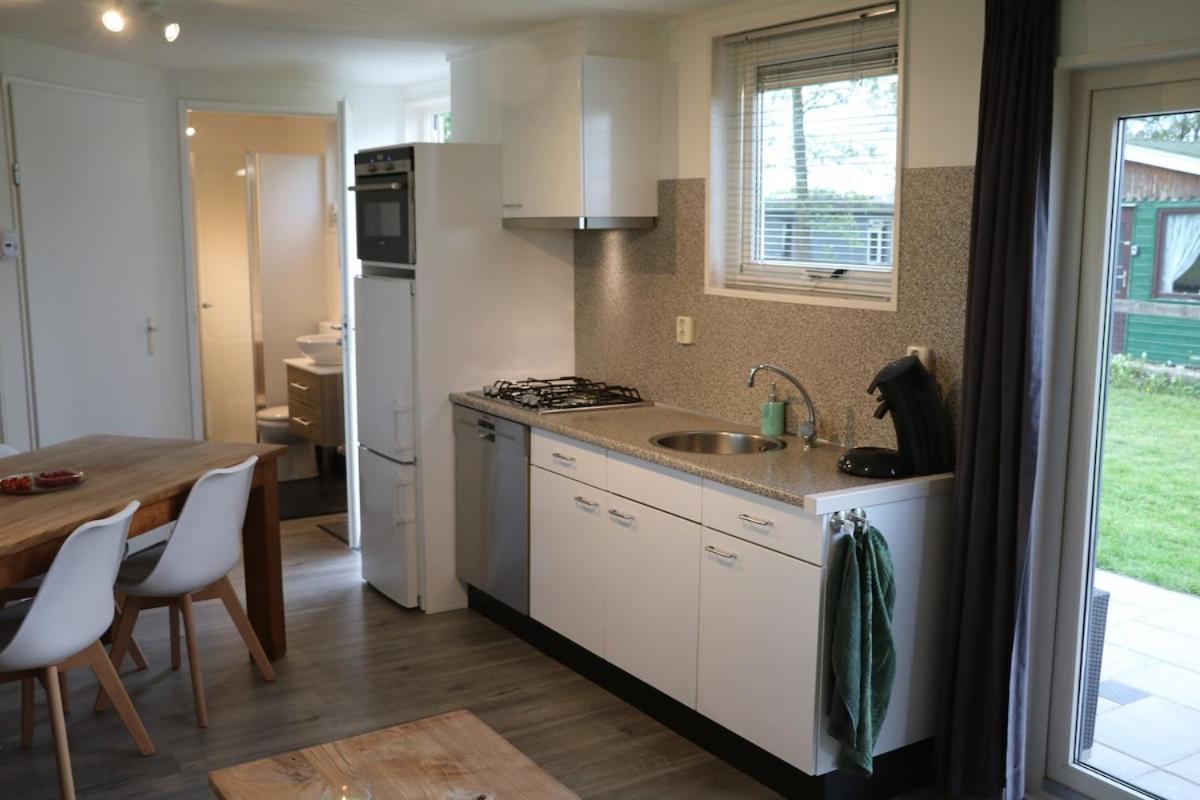 Nigtevecht Rural Chalet Aan De Vecht Near Amsterdam מראה חיצוני תמונה