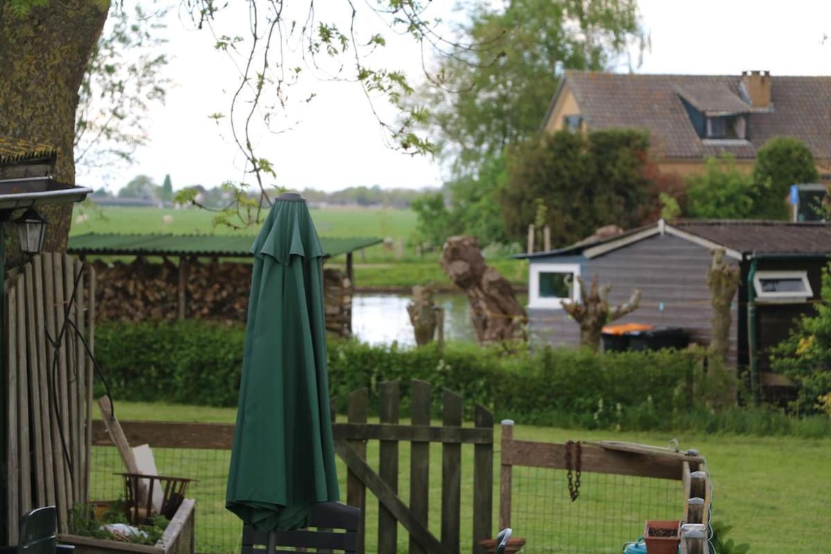 Nigtevecht Rural Chalet Aan De Vecht Near Amsterdam מראה חיצוני תמונה